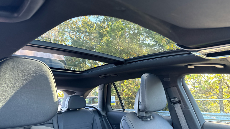 Mercedes-Benz GLC 220d 4Matic AMG Line Premium + 5dr 9G-Tronic Diesel Estate